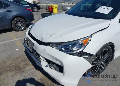 2017 Honda Accord Sport из США, поврежденный, VIN 1HGCR2F50HA081882